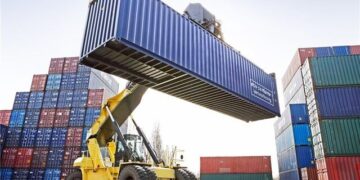 رشد ۵۲ درصدی صادرات محصولات کشاورزی و پتروشیمی به روسیه