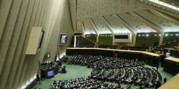 مهلت اجرای قانون اساسنامه شرکت ملی پست به مدت دو