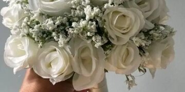 هزینه دسته گل عروس چند میلیون بود