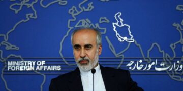 هماهنگی دستگاه دیپلماسی و نیروهای مسلح نتیجه درخشانی برای ایران