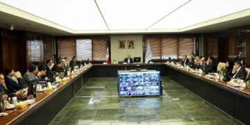 وزارت نیرو گام اول برنامه هفتم توسعه را محکم برداشت