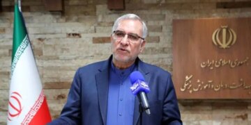 وعده جدید وزیر بهداشت درباره دندانپزشکان دولتی