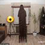 1714519702 484 عکس های باورنکردنی از موهای بلندترین دختر دنیا 2 متری