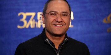 1714525124 عکس رامبد جوان در اولین مراسم ازدواجش با ماندانا روحی