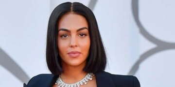 1714934319 جورجینا رودریگز شصت و ششمین هت تریک رونالدو را جشن