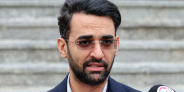 آذری جهرمی از اتهام طالبان تبرئه شد