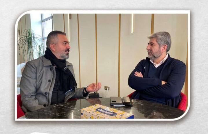 هدیه مدیر Chadelmu به کارتال و جدا کردن