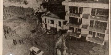 Persepolis یک موشک معاونان شد عکس