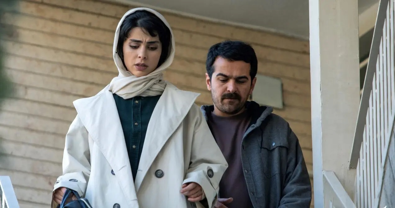 به نقاط قوت و ضعف سریال نوامبر نگاه کنید