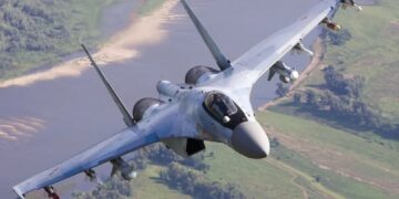 (تصاویر) چرا روسیه تولید سوخو سو-۳۵ را افزایش می‌دهد؟