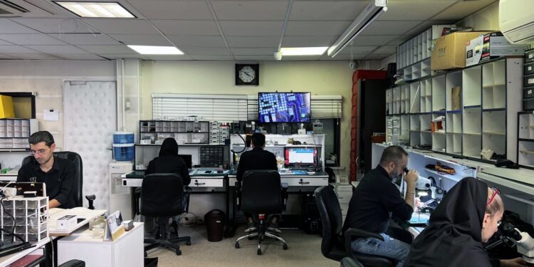 تعمیرات موبایل