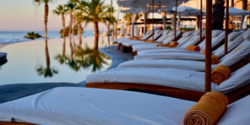 735d7dea 52a1 4985 8193 630ea1e77b49