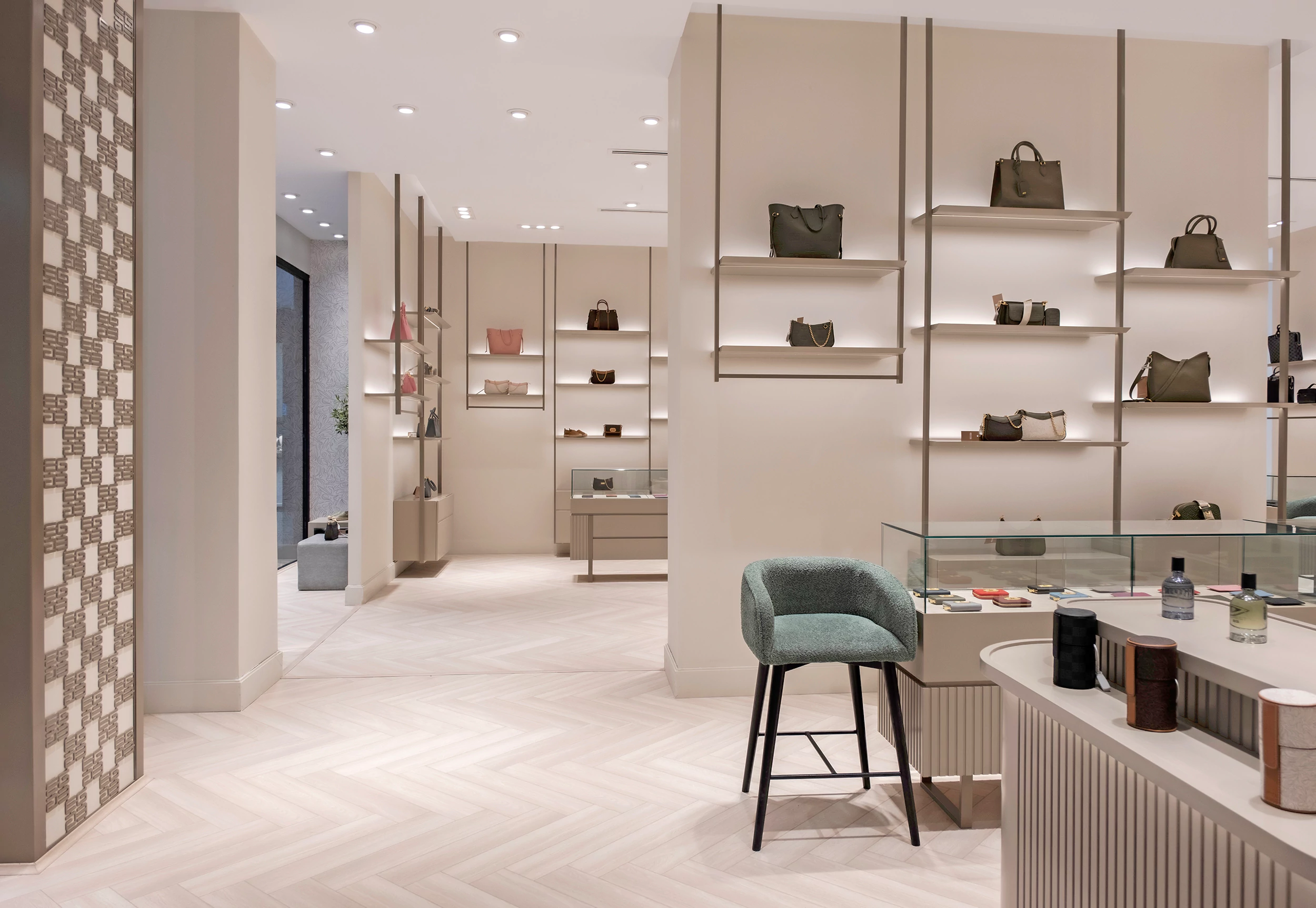 شعب فروشگاه ای جی