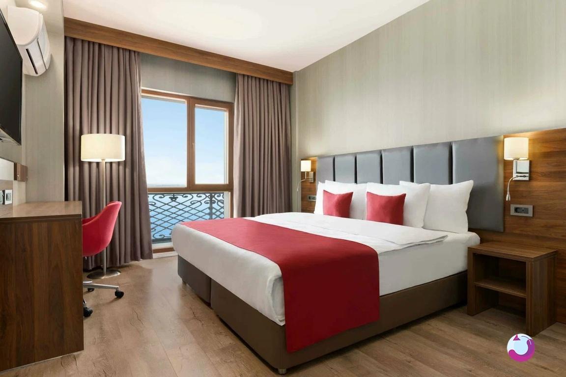 42f9d6ff bdba 45cd a599 4b018c5ae30e