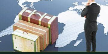 مهاجرت با مدرک حقوق | بهترین کشورها و مسیرهای اقامت برای وکلای بین‌المللی 2025