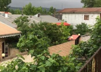 پیش از اجاره ویلا در رشت این نکات را بدانید؛ ترفندهای انتخاب ویلای مطمئن و اقتصادی