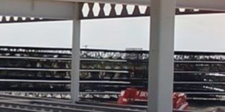 معرفی مقاطع فولادی به کار رفته در اسکلت فلزی ساختمان و کاربرد آنها 1 معرفی مقاطع فولادی به کار رفته در اسکلت فلزی ساختمان و کاربرد آنها