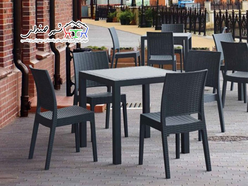 صندلی پلاستیکی؛ چه مدلی برای خانه، محیط کار و فضای باز مناسب‌تر است؟