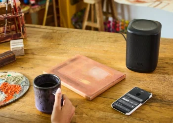 خط و نشان JBL برای سونس؛ رونمایی از خانواده اسپیکرهای خانگی وای‌فای JBL Cove با فناوری دالبی اتموس