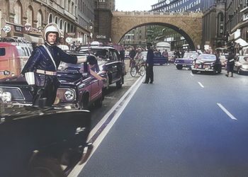 در سال 1967 دو میلیون سوئدی ناگهان تصمیم گرفتند از سمت دیگر جاده رانندگی کنند؛ اما دلیلش چه بود؟