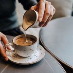 بهترین زمان برای نوشیدن قهوه چه زمانی است؟ 4 1788845060 808 بهترین زمان برای نوشیدن قهوه چه زمانی است؟