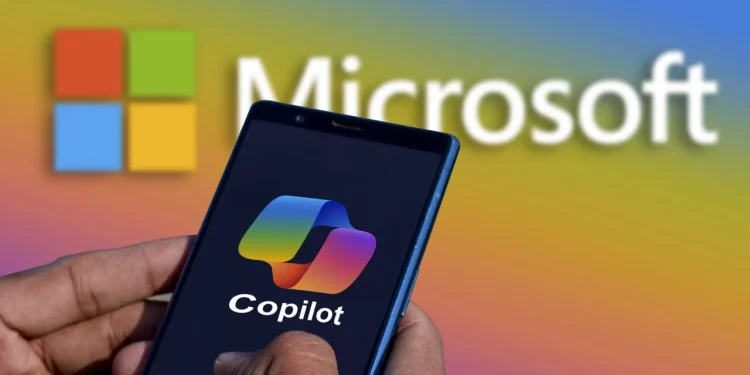 ایجاد یک برنامه بدون کدنویسی در Microsoft Copilot امکان پذیر شد 1 دست فردی گوشی هوشمندی را به صورت افقی نگه داشته که نمایشگر آن لوگوی رنگینکمانی Copilot را نشان میدهد؛ پسزمینه، لوگوی Microsoft را با افکت گرادیان رنگی منعکس میکند.