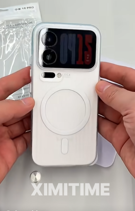 Xiaomi-18-Pro-Case-2 قاب شیائومی 18 پرو نشان می دهد که یک دوربین بزرگتر و یک دکمه هوش مصنوعی اختصاصی دیجینوی را نشان می دهد