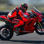 1789546494 729 موتورسیکلت BMW M 1000 RR هیجان را با دقت و