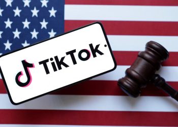 TikTok حداقل 100 میلیون دلار برای حل و فصل یک پرونده بحث برانگیز پرداخت می کند 5 تیکتاک برای پایان یک پرونده جنجالی حداقل ۱۰۰ میلیون دلار میپردازد