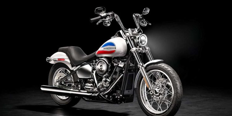 اولین نگاه به موتورسیکلت Harley-Davidson Super Glide 2026: یک کروز سفارشی مدرن