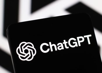 OpenAI توصیه های خطرناک ChatGPT را برای تیراندازی مدرسه پنهان می کند 2 شرکت OpenAI توصیههای خطرناک ChatGPT به عامل تیراندازی در یک مدرسه را مخفی کرد