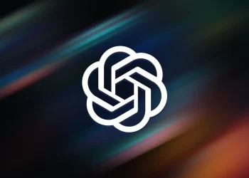 OpenAI یک دستیار هوشمند ویژه برای وکلا معرفی کرد 13 لوگوی سفید رنگ چتجیپیتی و OpenAI روی پسزمینه تیره با بازتابها و رگههای نوری رنگارنگ