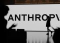 شرکت Anthropic هوش مصنوعی رایگان پزشکی را در حدود ۱۰۰ کشور در اختیار پزشکان قرار می‌دهد