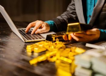 ادعای خالی‌فروشی در صندوق‌های برخط طلا نیازمند بررسی مراجع نظارتی