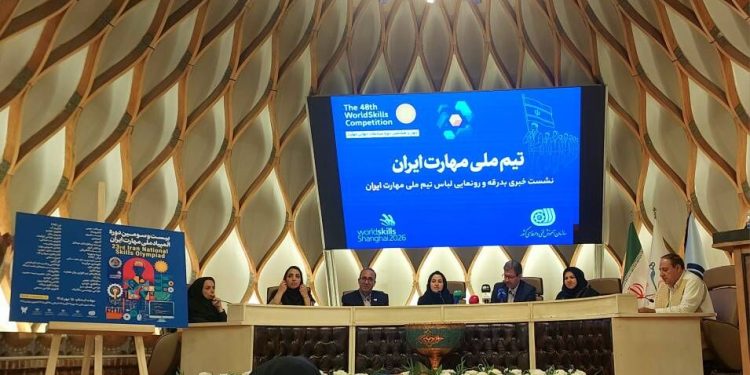 از مدرک‌گرایی به مهارت‌محوری؛ صف‌آرایی نخبگان ایرانی برای فتح سکوهای