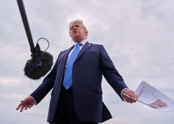 ترامپ آمریکا برای جنگ علیه ایران مهمات کافی دارد