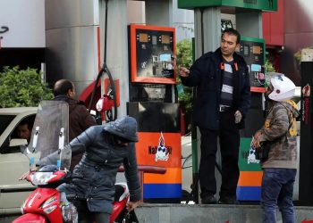 توضیحات مهم دولت درباره افزایش قیمت بنزین