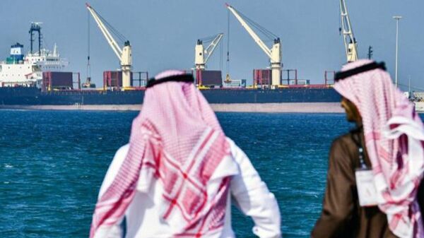 درخواست عربستان از بریتانیا برای دفع پیشروی انصارالله در باب‌المندب