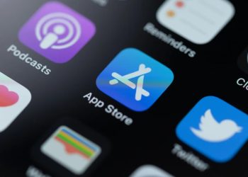 اپ استور