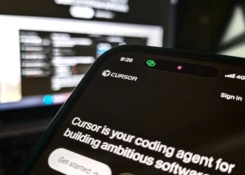 دسترسی ویرایشگر مکان نما به مدل های OpenAI را قطع کنید. فرصت طلبی آنتروپیک با سهم فزاینده هوش مصنوعی کلود 5 قطع دسترسی ادیتور Cursor به مدلهای OpenAI؛ فرصتطلبی آنتروپیک با افزایش سهم هوش مصنوعی Claude