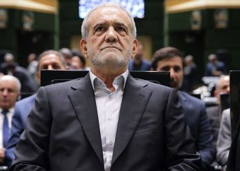 روزنامه شهرداری تهران: پزشکان سازمان ملل متحد گل کاشتند... 13 روزنامه شهرداری تهران پزشکان سازمان ملل متحد گل کاشتند
