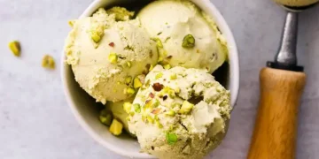 طرز تهیه بستنی پسته در 5 دقیقه در خانه