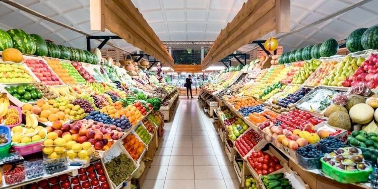 قیمت میوه و تره بار در تهران موز و خربزه