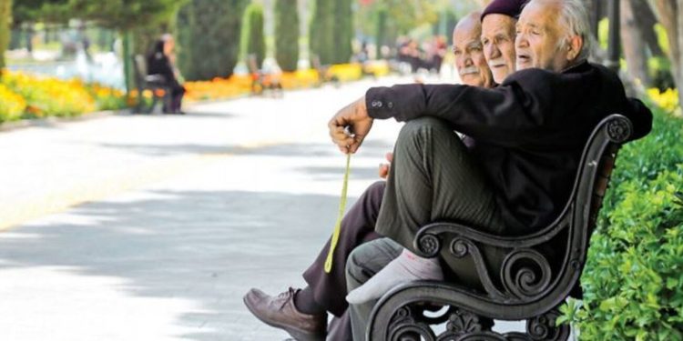 هشدار برای بازنشستگان / فریب وام 150 میلیونی را نخورید / رقم واقعی اعلام شد 1 هشدار برای بازنشستگان فریب وام 150 میلیونی را نخورید