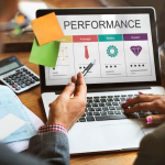 چطور با نرم افزار CRM عملکرد کارکنان شرکت تولیدی را
