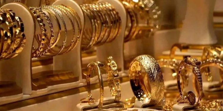 کاهش قیمت طلا امروز؛ کف جدید بازار شکسته شد؟ 1 کاهش قیمت طلا امروز؛ کف جدید بازار شکسته شد؟