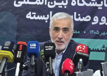 کاهش ۹۰۰ میلیونی ارز ترجیحی دارو؛ دلیل گرانی برگزاری نشست