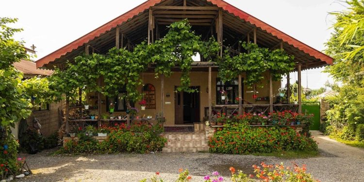 کردستان، پیشتاز گردشگری خارجی در ایران