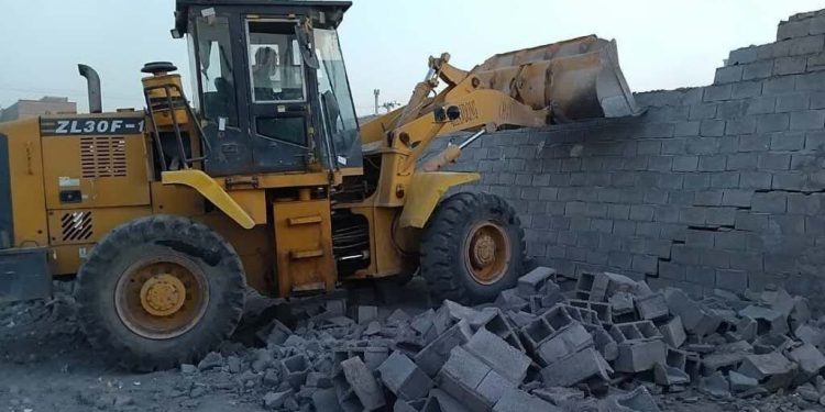 ۸۲ هزار مترمربع از زمین‌های کشاورزی بروجرد آزادسازی شد