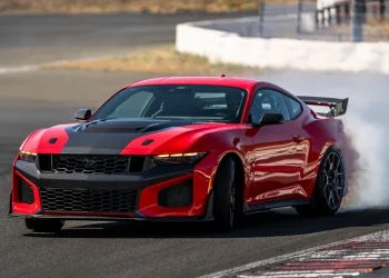 فورد موستانگ دارک هورس SC مدل 2026; جانشین واقعی شلبی GT500 با قدرت 795 اسب بخار 13 فورد موستانگ